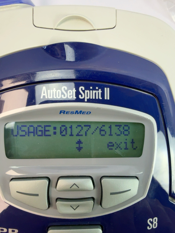 ResMed S8 AutoSet Spirit II EPR Atemtherapiegerät mit Zubehör